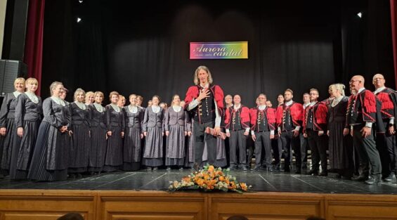 Dvije zlatne plakete na međunarodnom natjecanju zborova Aurora cantat u Karlovcu
